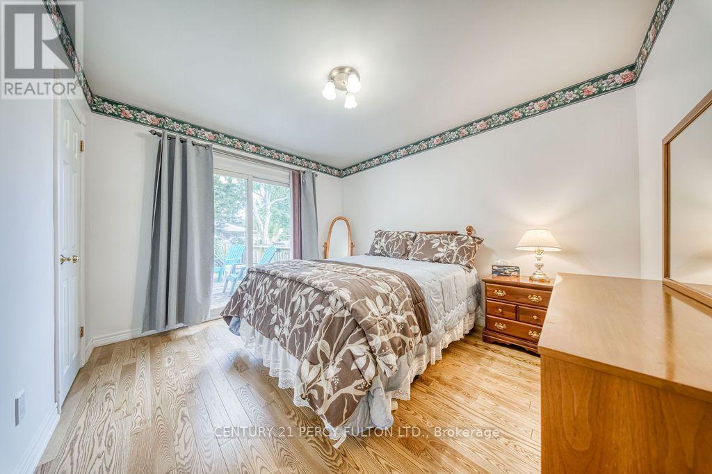 70 LIMEVALE CRESCENT - 24