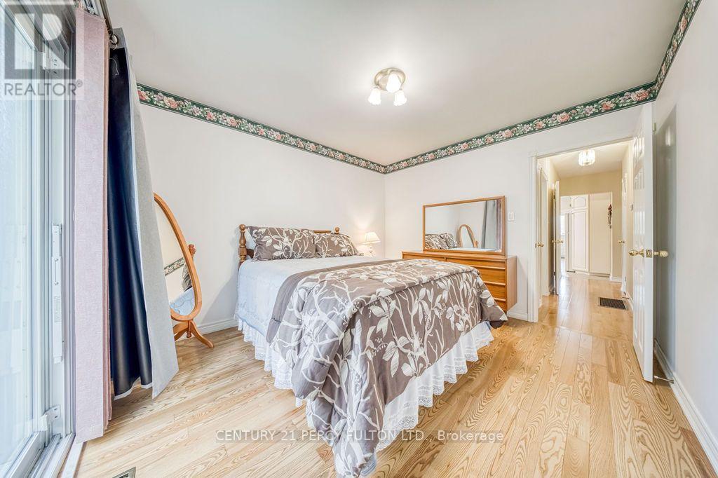 70 LIMEVALE CRESCENT - 25