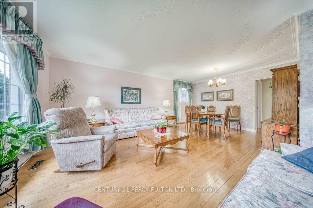 70 LIMEVALE CRESCENT - 5