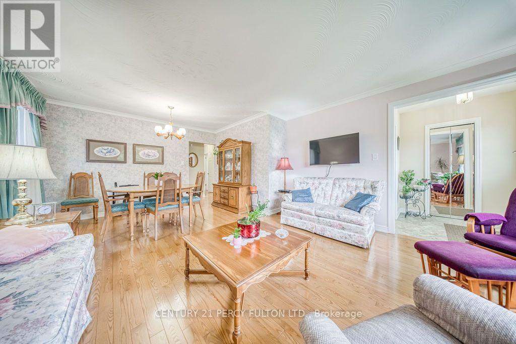 70 LIMEVALE CRESCENT - 7