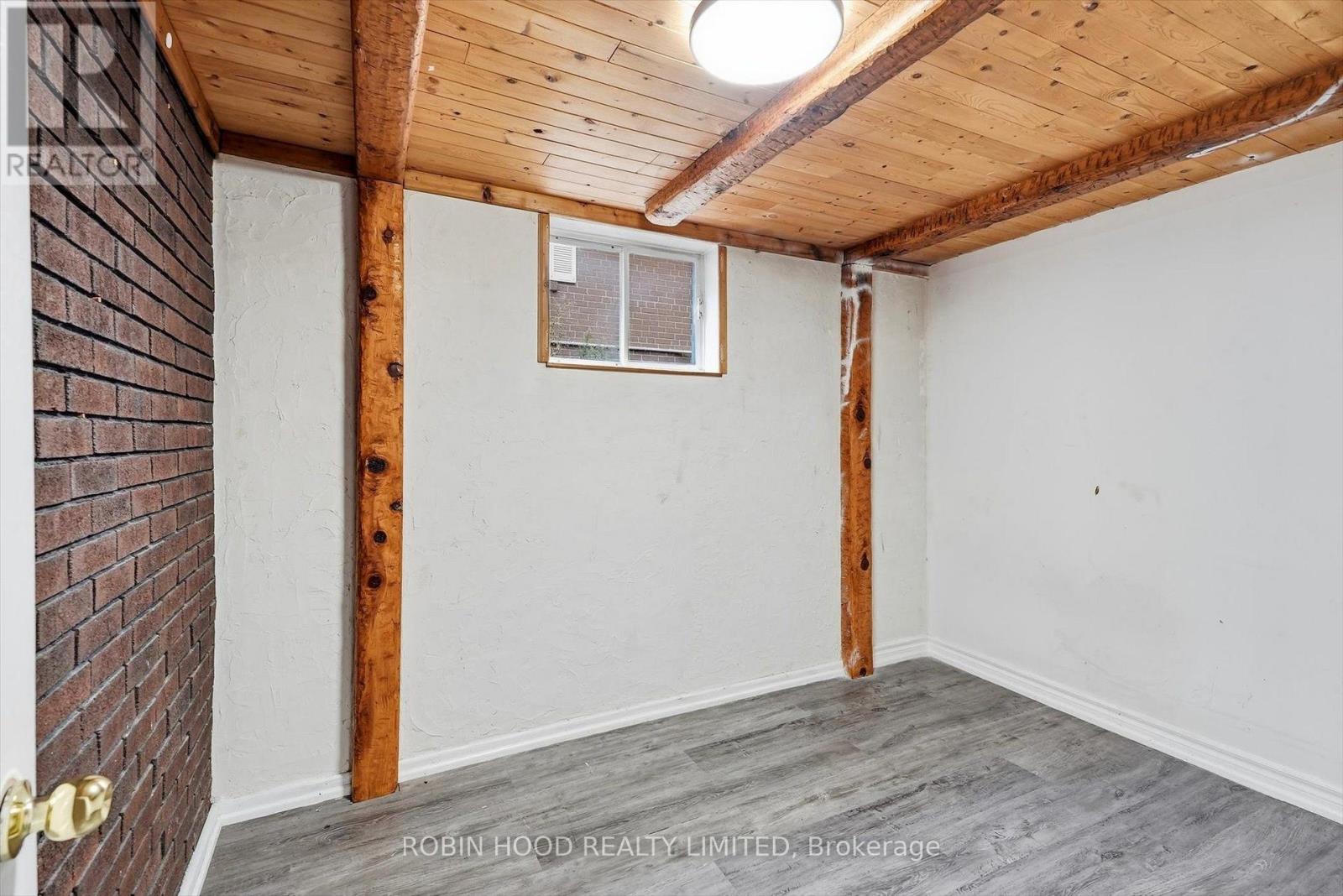 8 PANDORA CIRCLE - Image 34