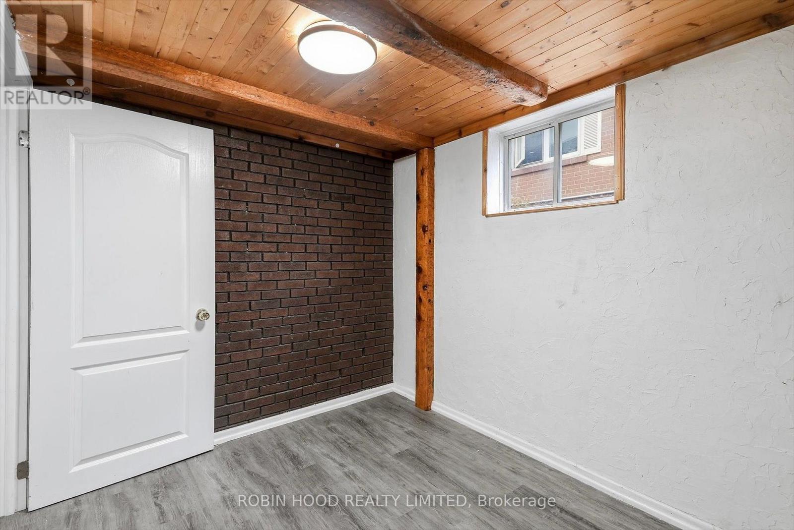 8 PANDORA CIRCLE - Image 37