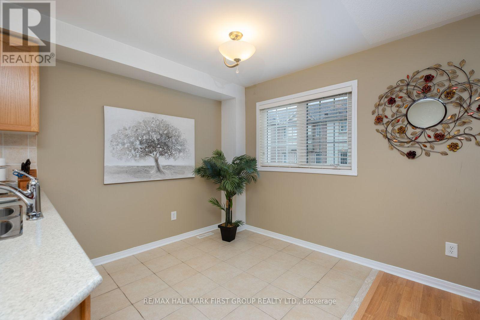 #61 1850 KINGSTON ROAD - 17