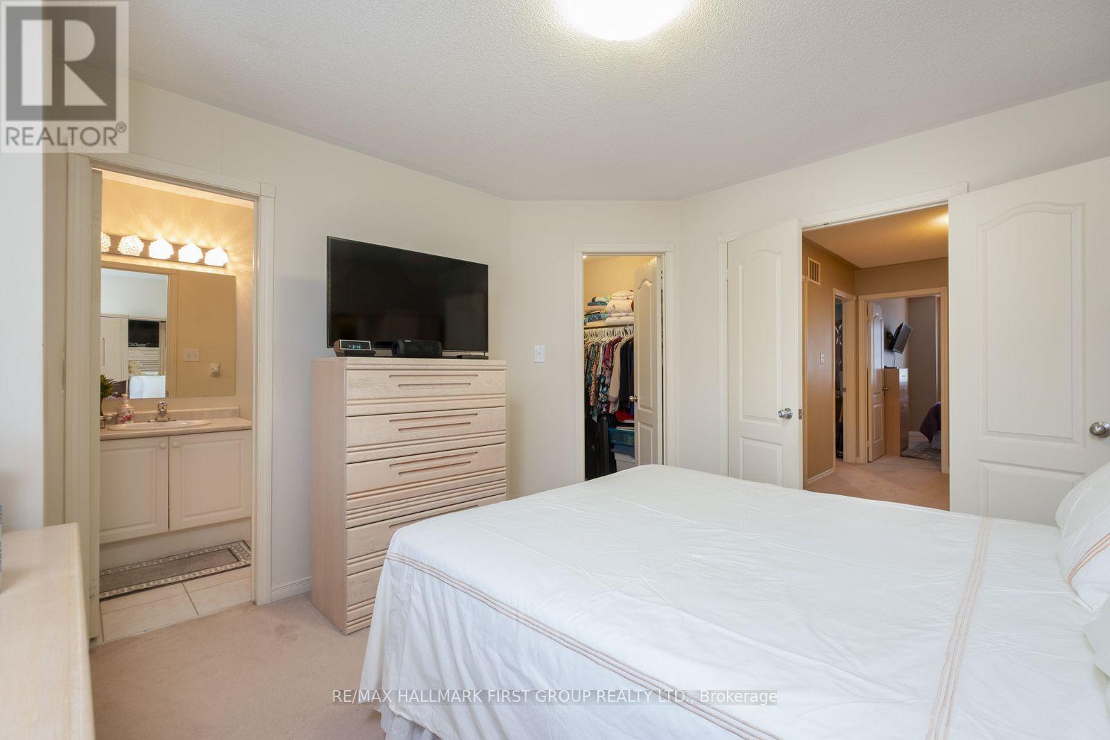 #61 1850 KINGSTON ROAD - 24
