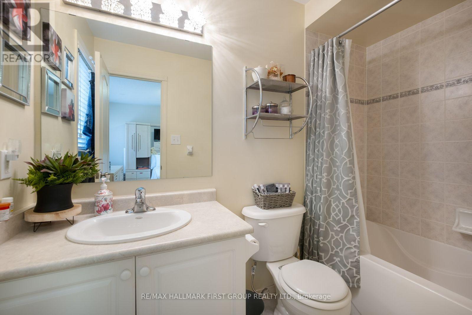 #61 1850 KINGSTON ROAD - 25