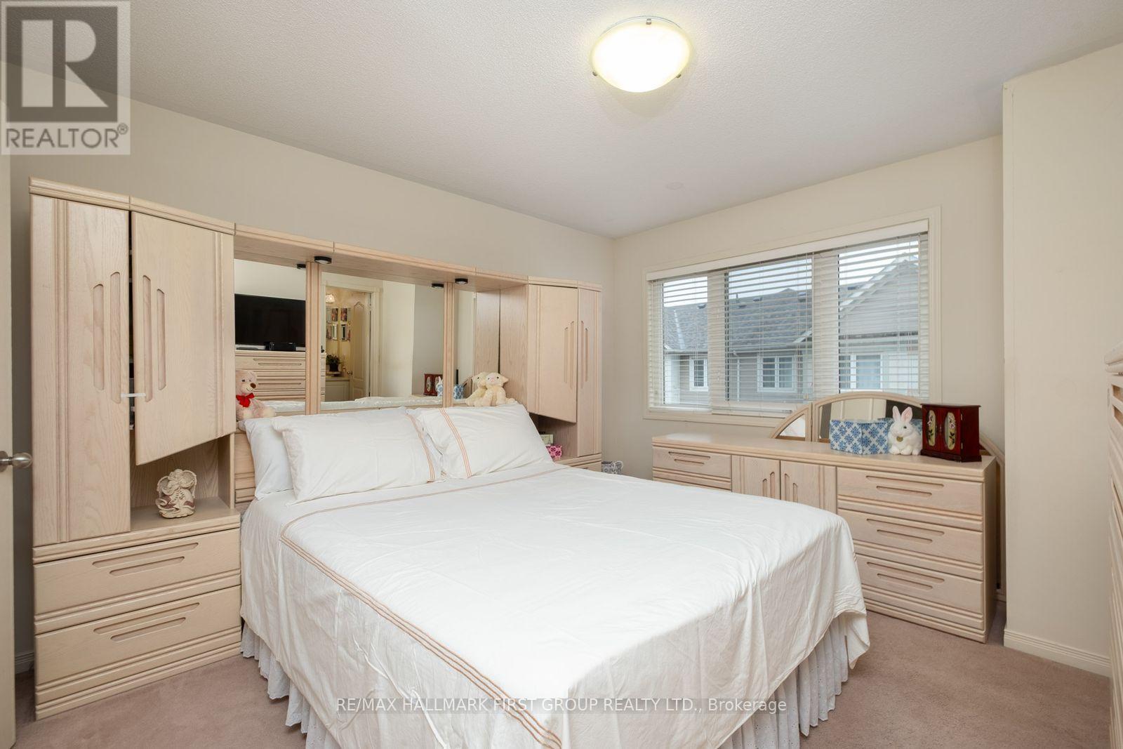 #61 1850 KINGSTON ROAD - 29