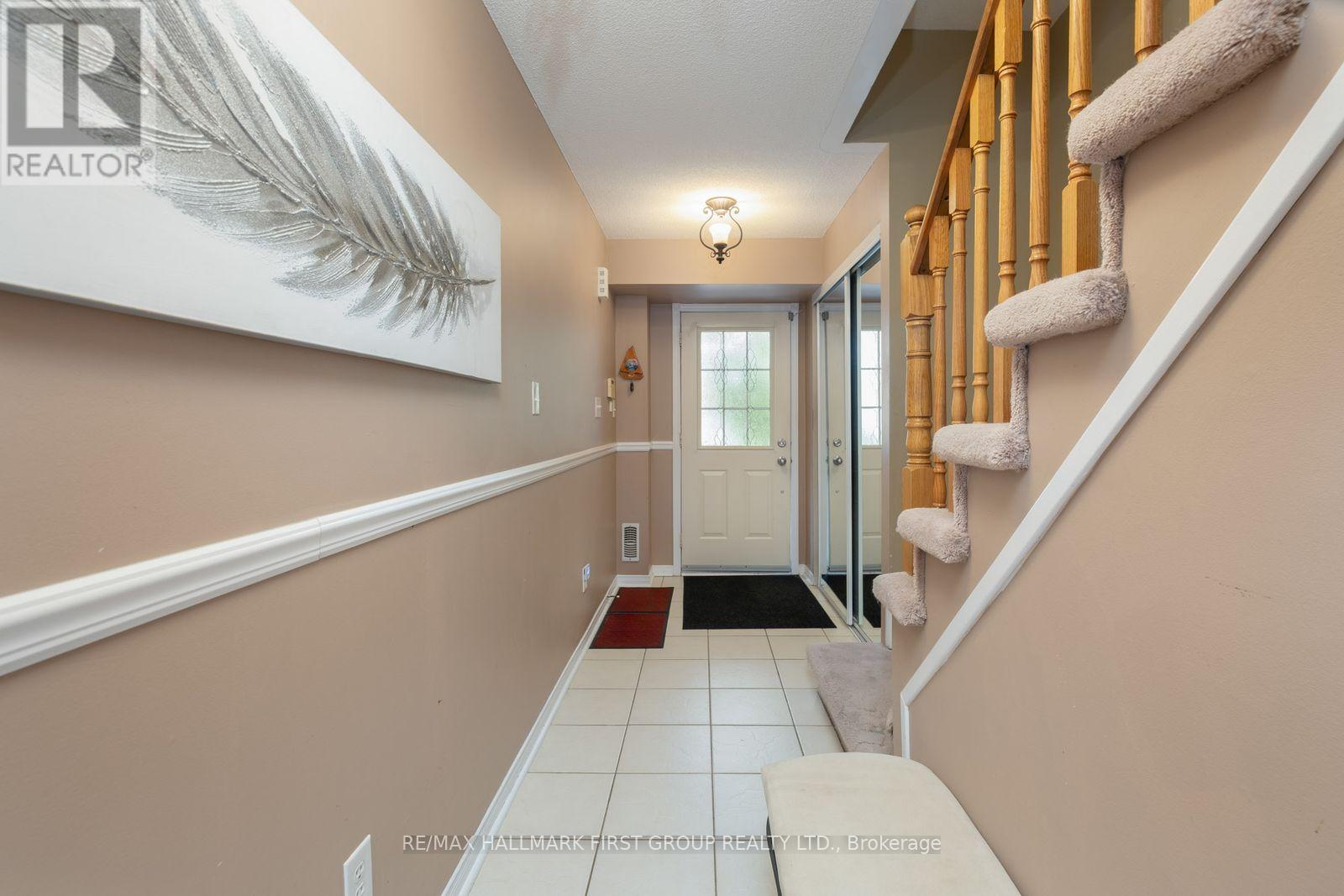 #61 1850 KINGSTON ROAD - 6