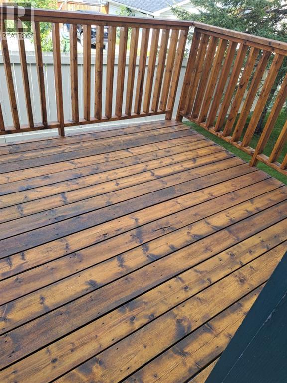 122 Bridlewood Lane SW, Calgary — photo 3