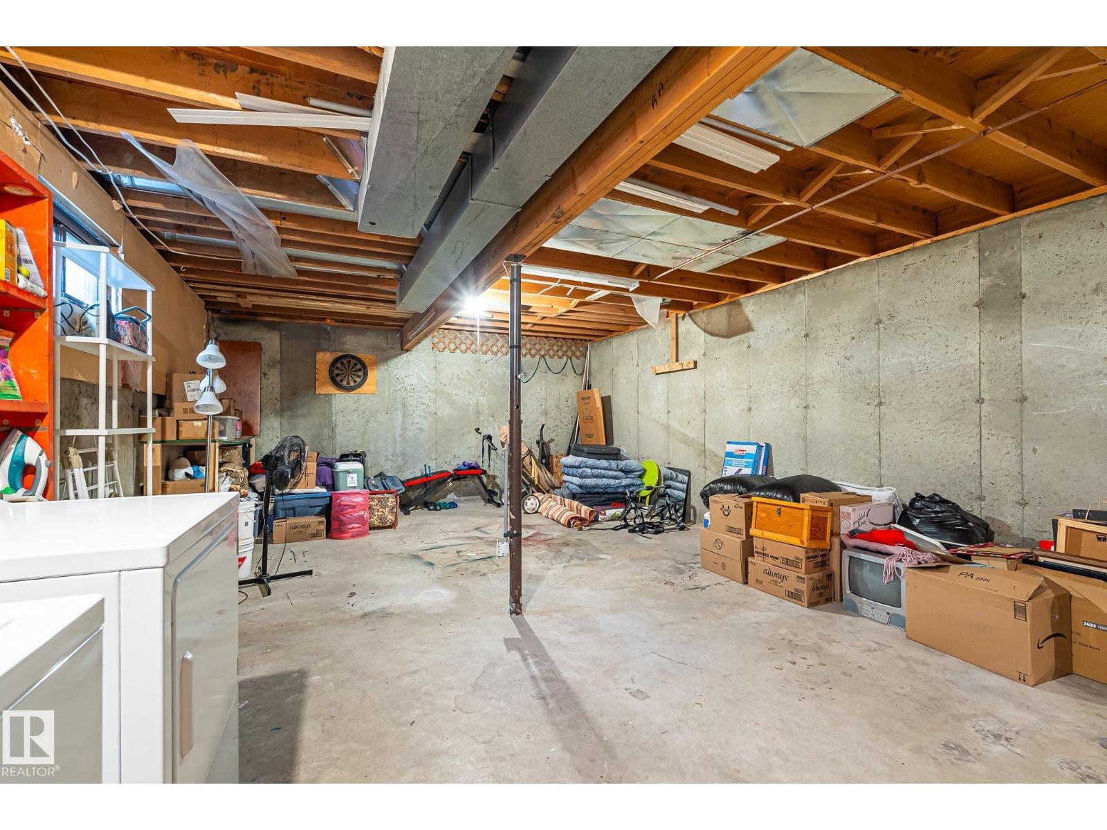 6522 184 ST NW - 33