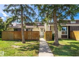 Row / Townhouse for sale at 6522 184 St NW, Edmonton — MLS® E4506534