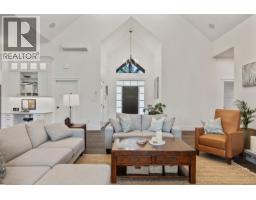 Family room - 8757/8761 Oyster River Way, Black Creek, BC V9J1K5 Photo 14