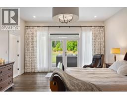 Dining nook - 8757/8761 Oyster River Way, Black Creek, BC V9J1K5 Photo 16
