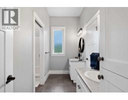 8757/8761 Oyster River Way, Black Creek, BC V9J1K5 Photo 33
