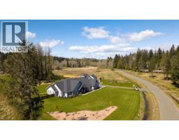 8757/8761 Oyster River Way, Black Creek, BC V9J1K5 Photo 76