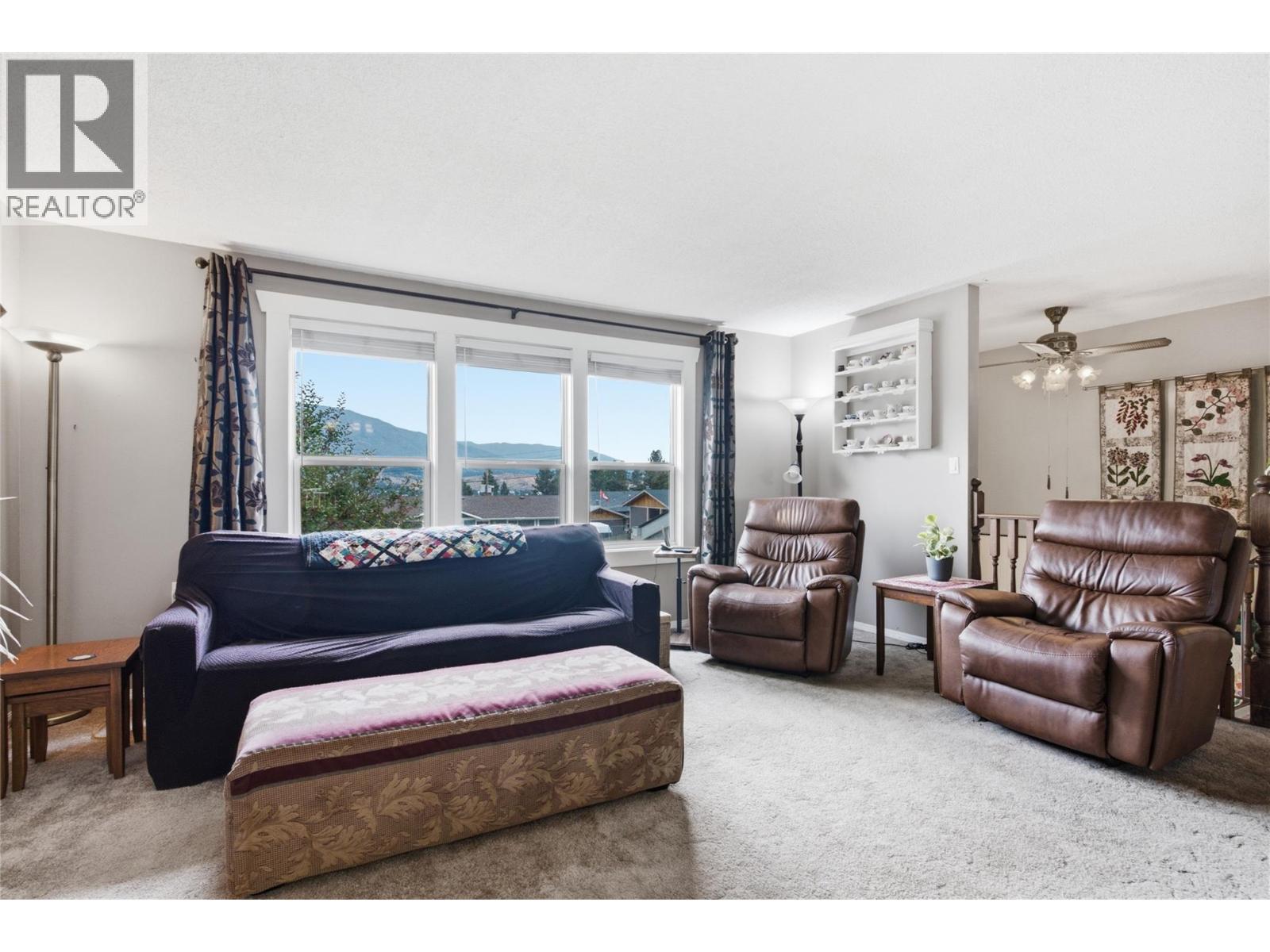 2463 Reid Avenue - Image 4