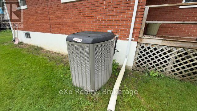 53 MAPLE STREET - Image 31