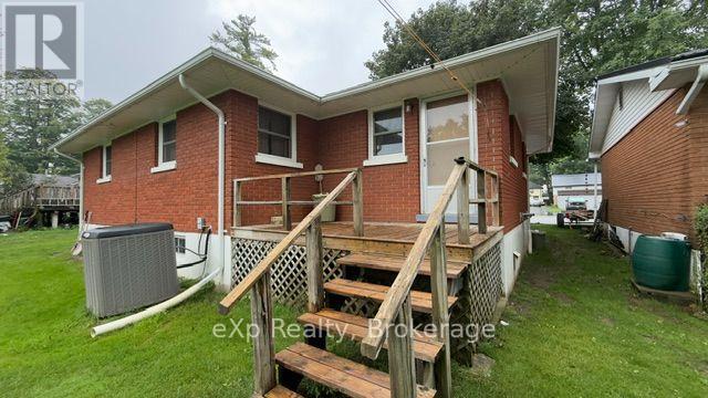 53 MAPLE STREET - 32