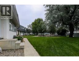 40, 1601 23 Street N - photo 2