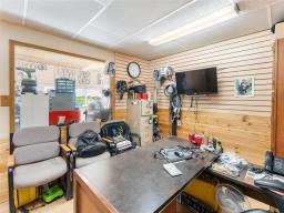 40041 Provincial Road 332 Highway, Brunkild, MB R0G0E0 Photo 27