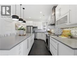 4pc Bathroom - 5779 Third Line, Guelph/eramosa, ON N0B2K0 Photo 9