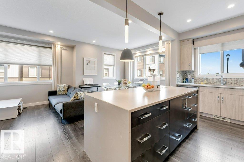#45 16903 68 ST NW - 5