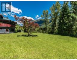 3pc Bathroom - 2809 Slocan Valley West Road, Slocan Park, BC V0G2E0 Photo 13