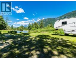 2809 Slocan Valley West Road, Slocan Park, BC V0G2E0 Photo 82