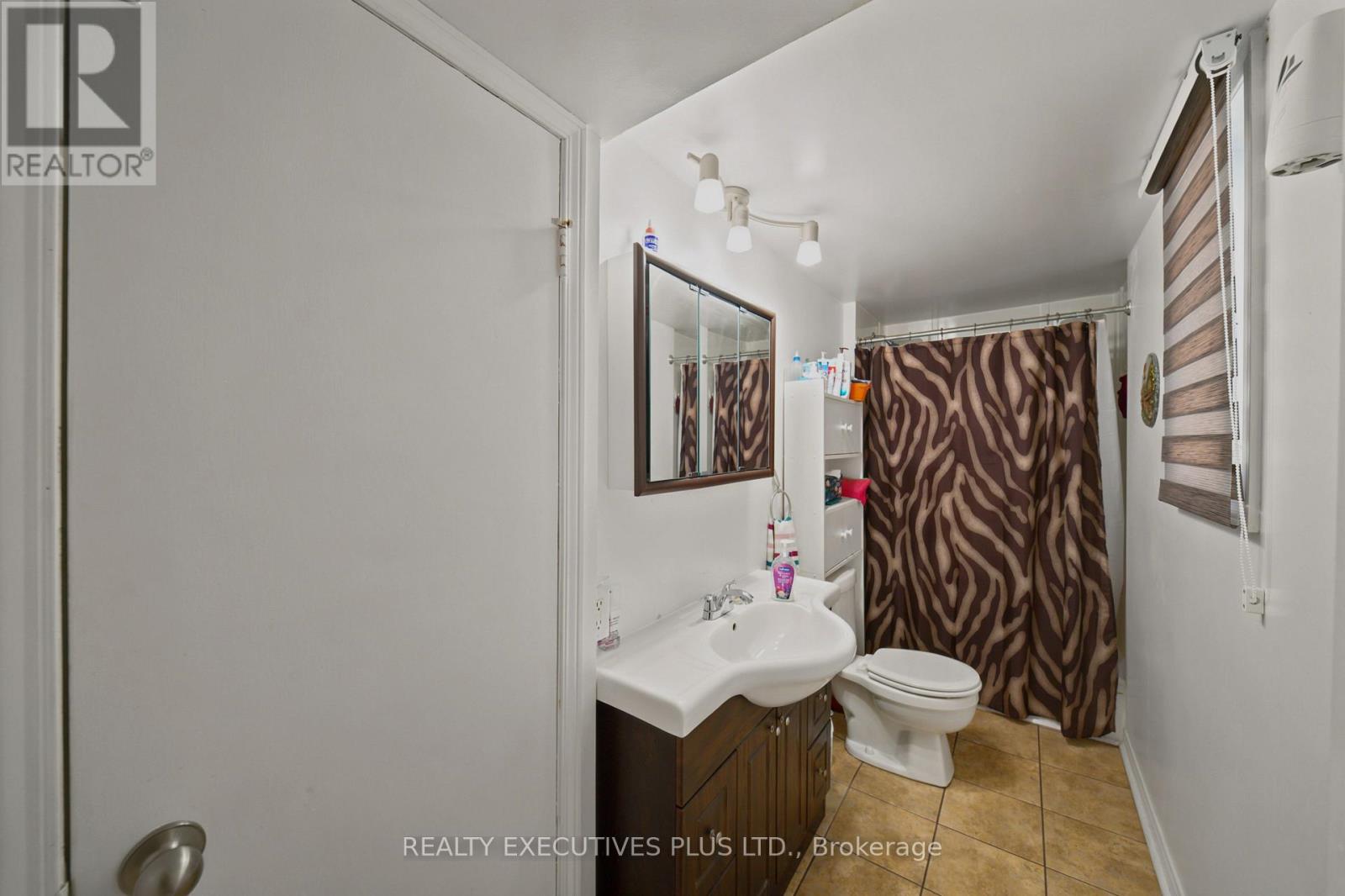3705 CHAMPLAIN STREET E - 15