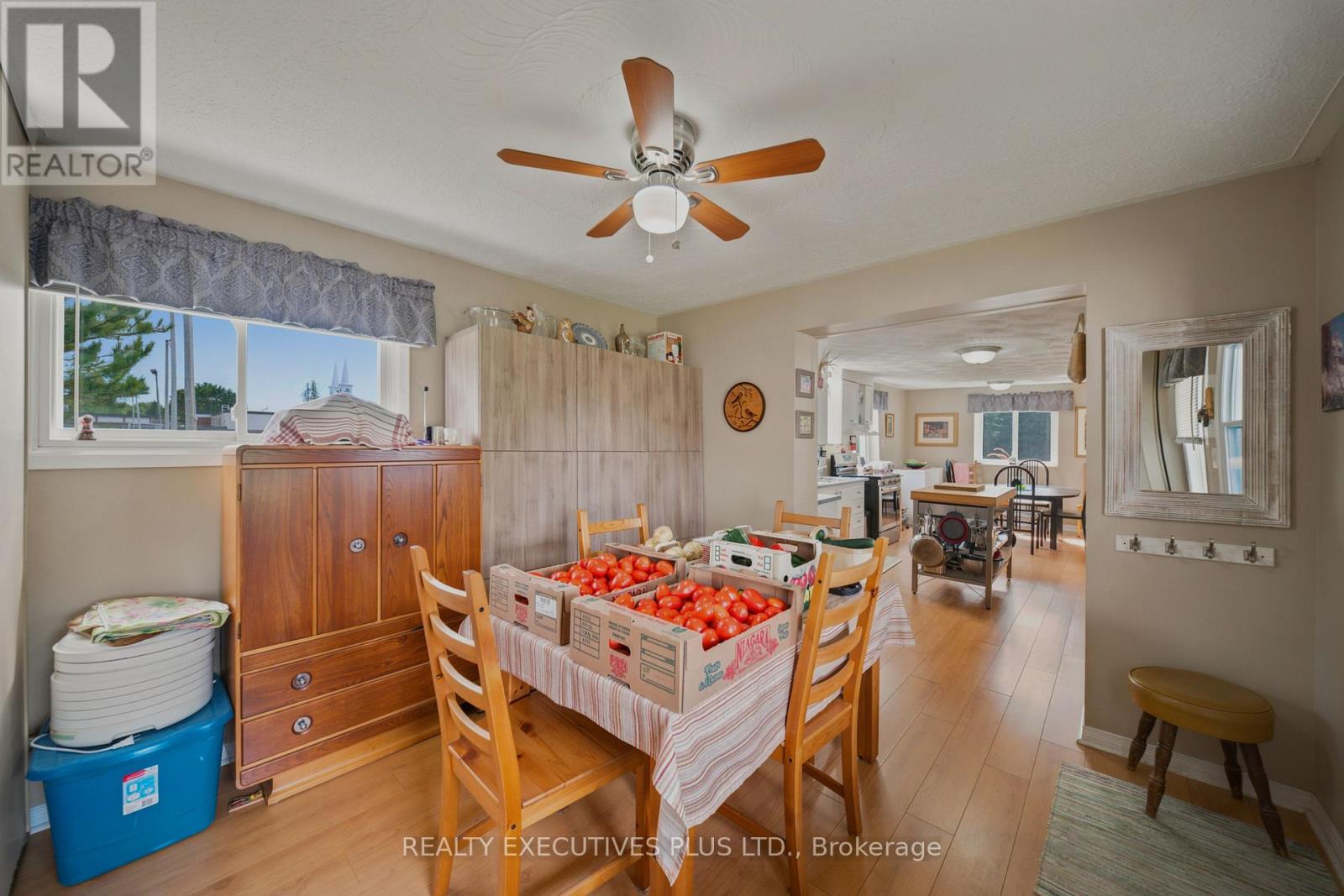 3705 CHAMPLAIN STREET E - Image 5