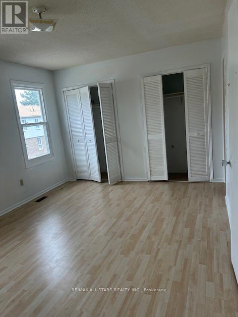 #82 201 ALEXMUIR BOULEVARD - 19