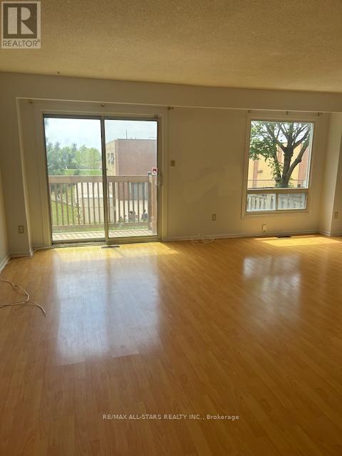 #82 201 ALEXMUIR BOULEVARD - 7