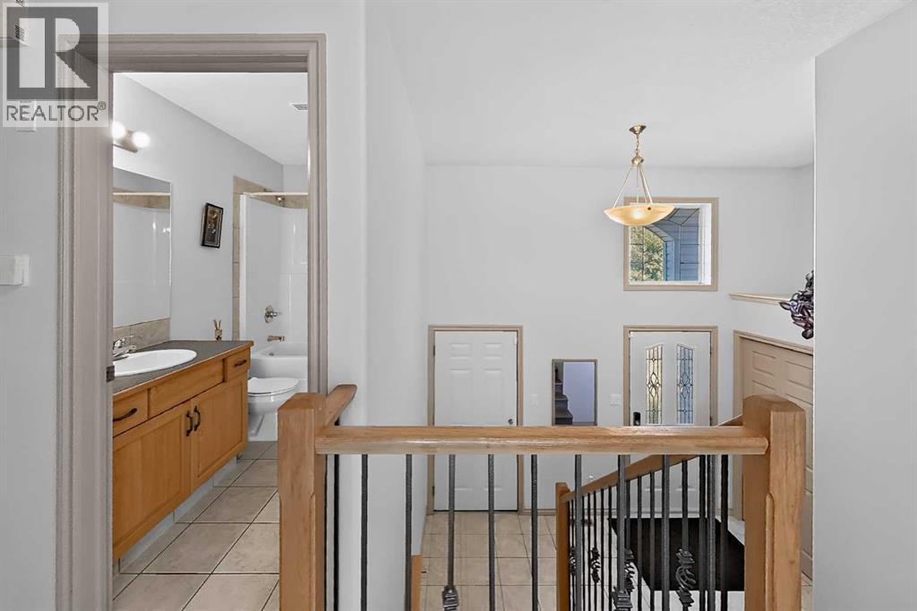 36 Kodiak Boulevard N - Image 4
