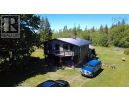 Living room - 2421 Big Island Road, Lower Barneys River, NS B0K1G0 Photo 6