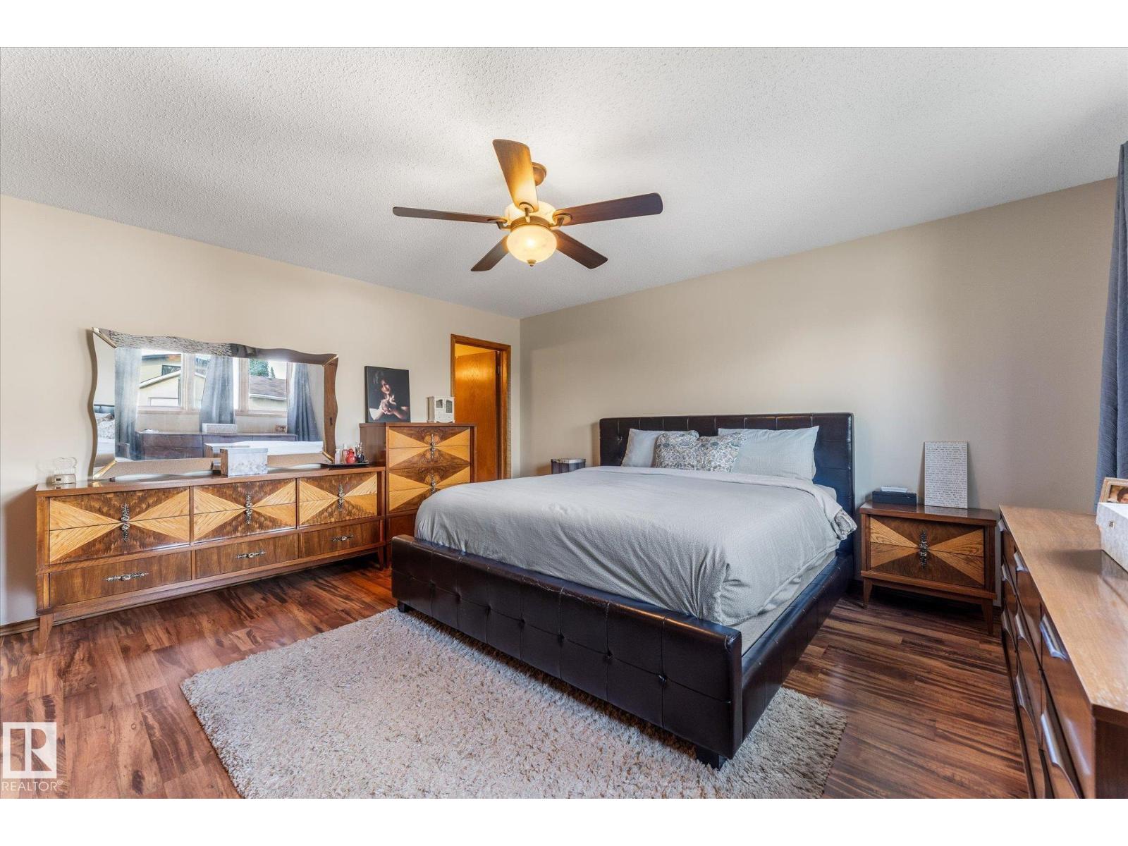9504 139 AV NW - 28
