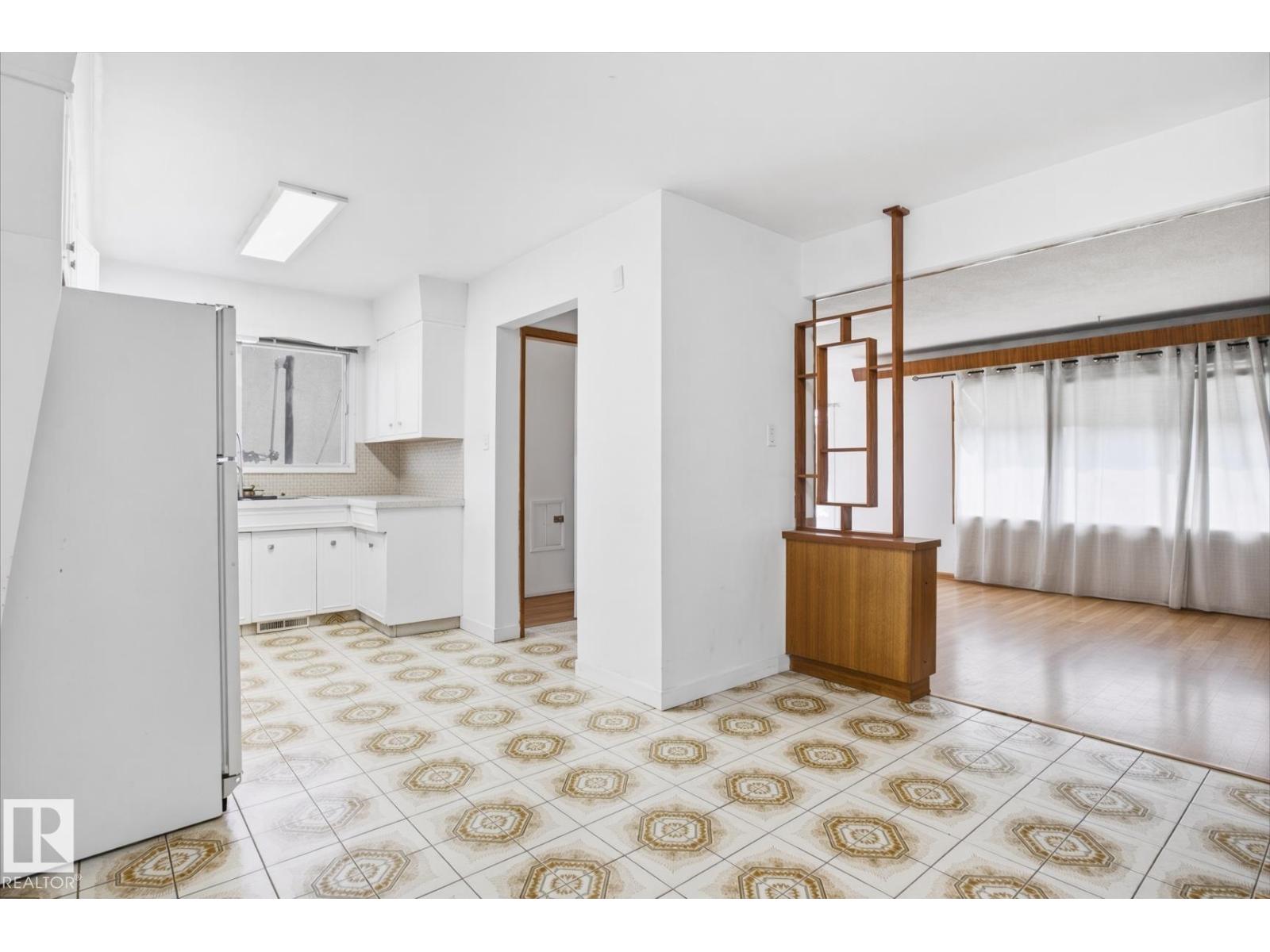 13235 82 ST NW - 2