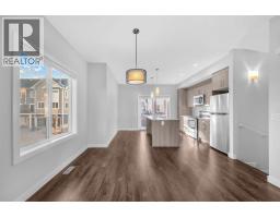 Kitchen - 450 Canals Crossing Sw, Airdrie, AB T4B4L3 Photo 8
