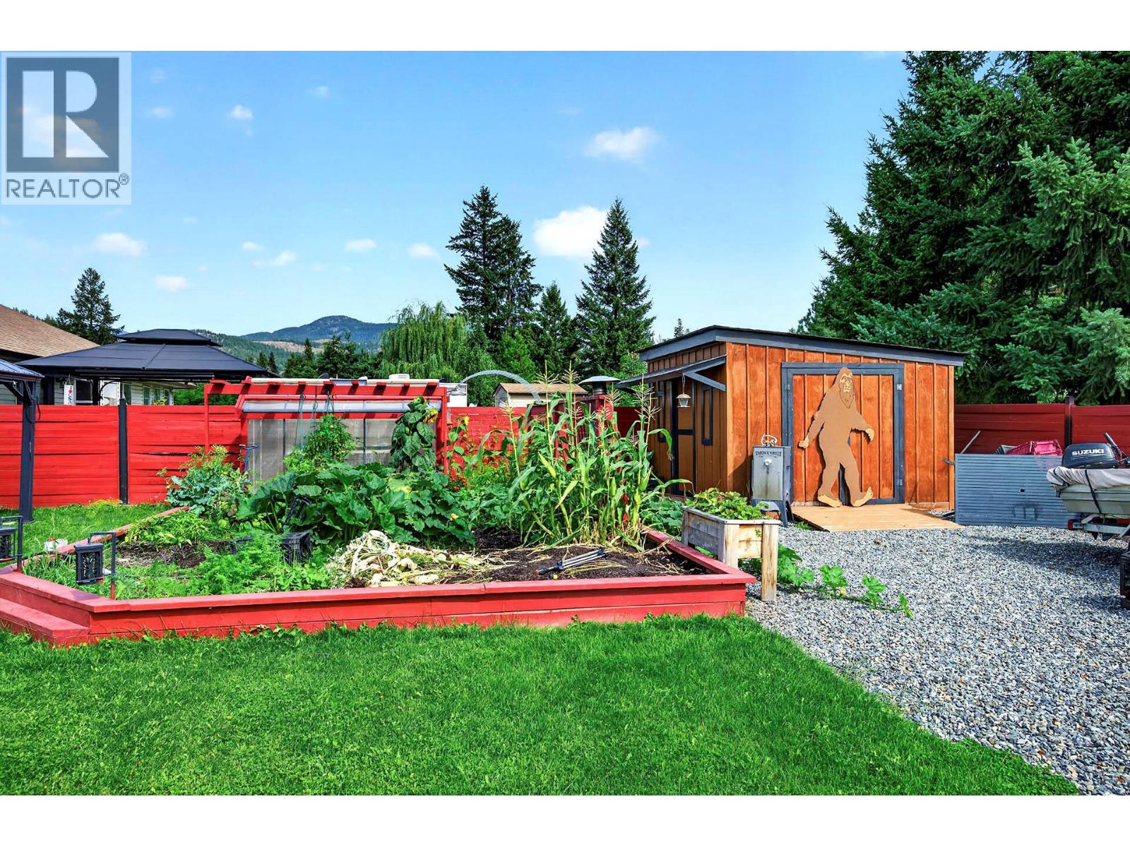 566 Mclean Road - 34