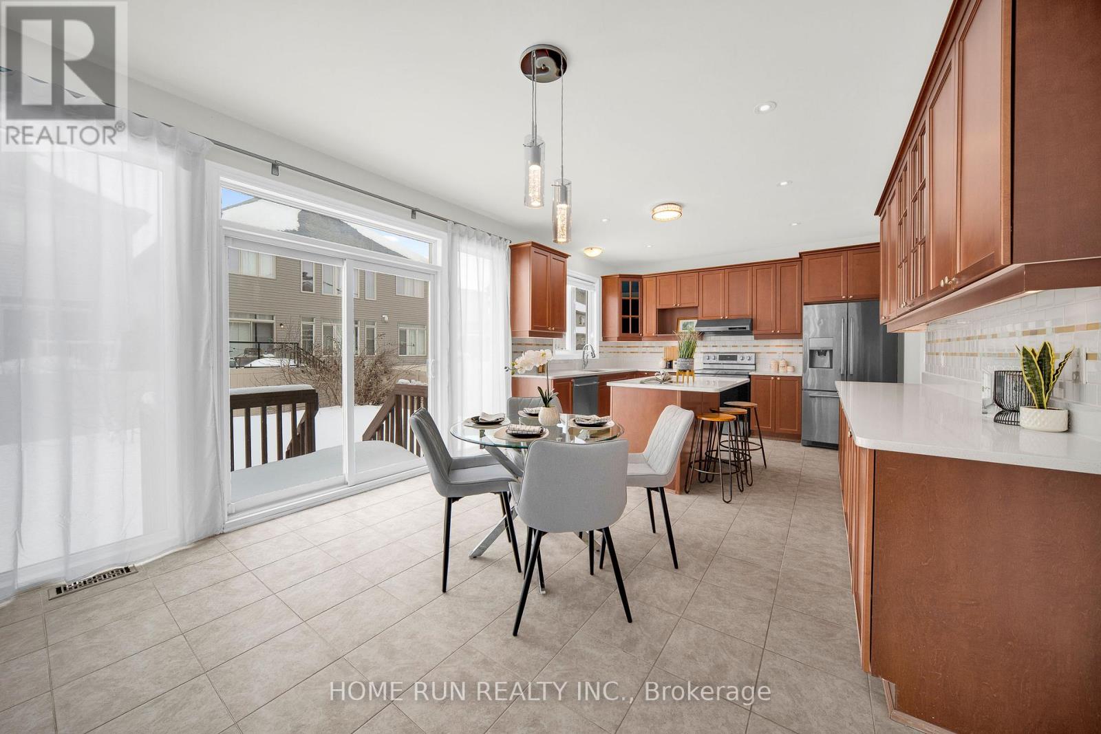 531 BRETBY CRESCENT - 13