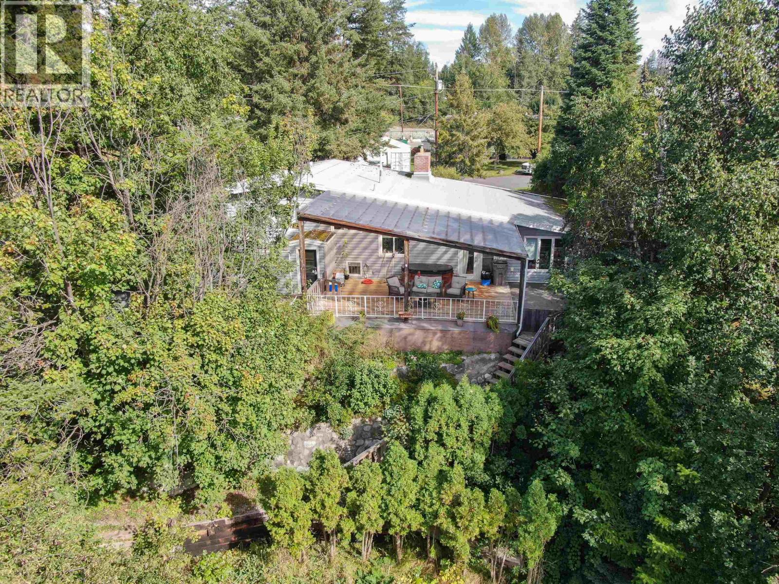 793 WALKEM STREET - 23