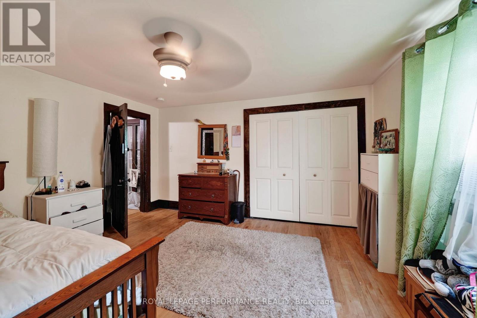 114 GLOUCESTER STREET N - Image 28