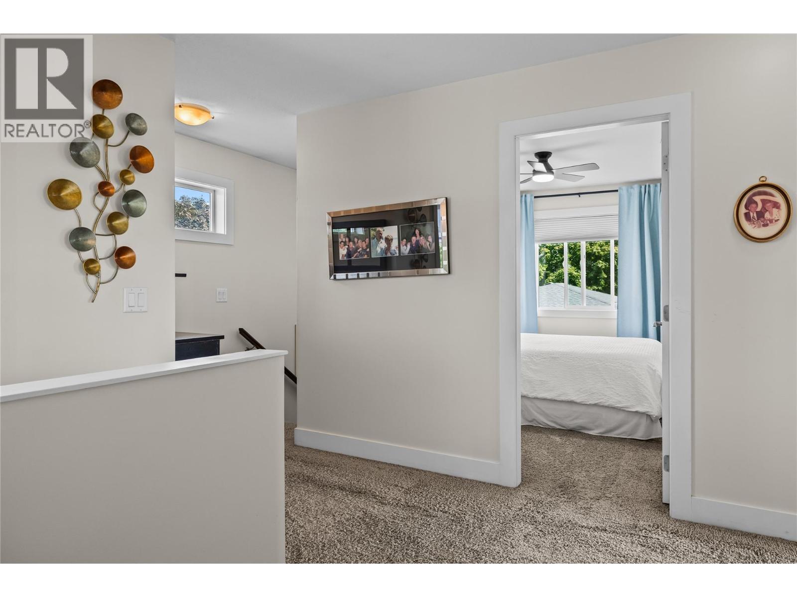 910 Westbrook Drive, West Kelowna
