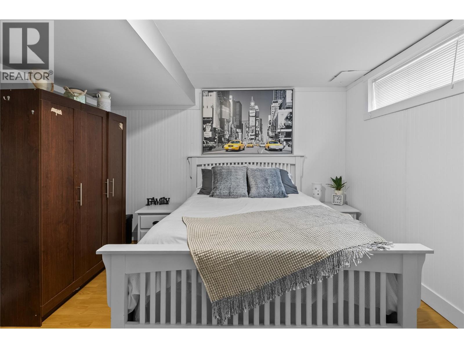  910 Westbrook Drive, West Kelowna