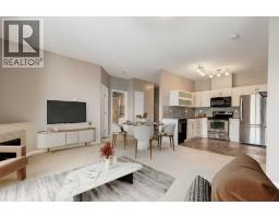 4pc Bathroom - 436, 1727 54 Street Se, Calgary, AB T2A1B7 Photo 8