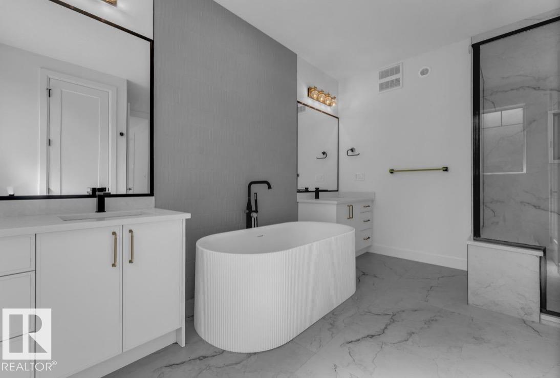 8422 223A ST NW - 10