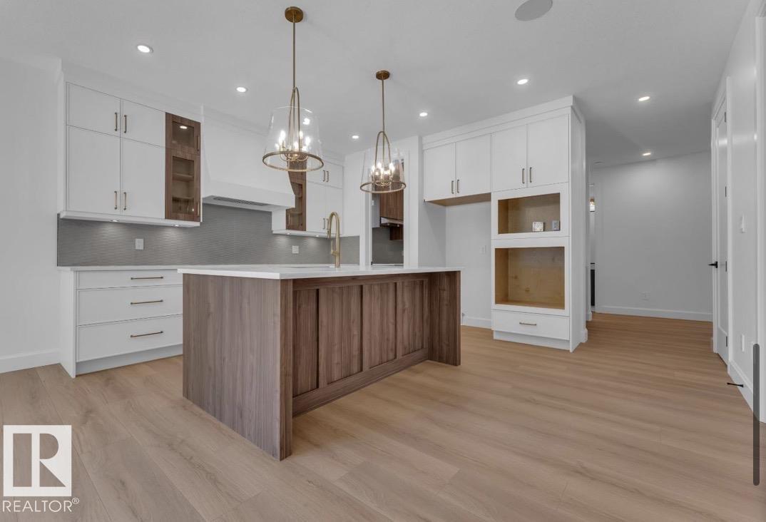 8422 223A ST NW - Image 7