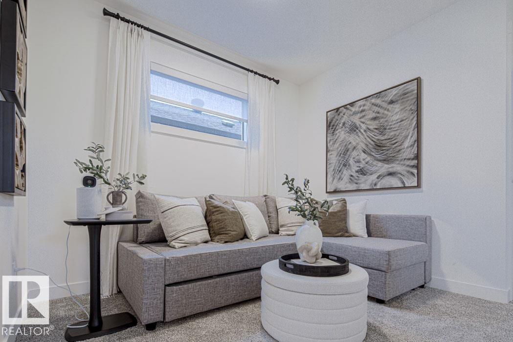 52 EMERSON LD - Image 31