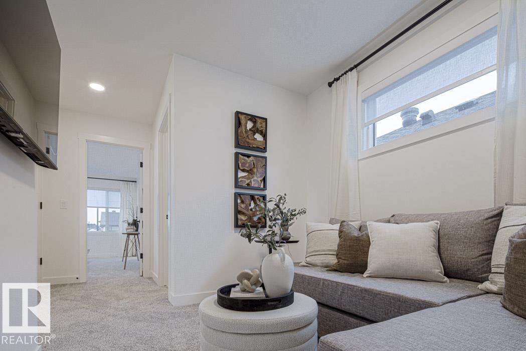52 EMERSON LD - Image 34