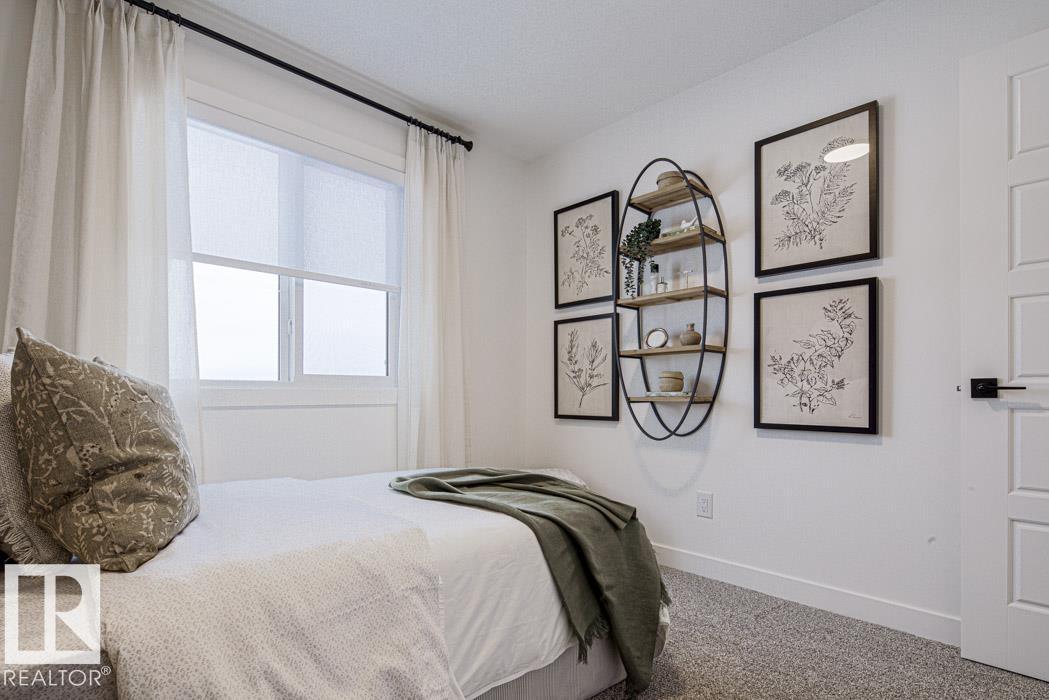 52 EMERSON LD - Image 37