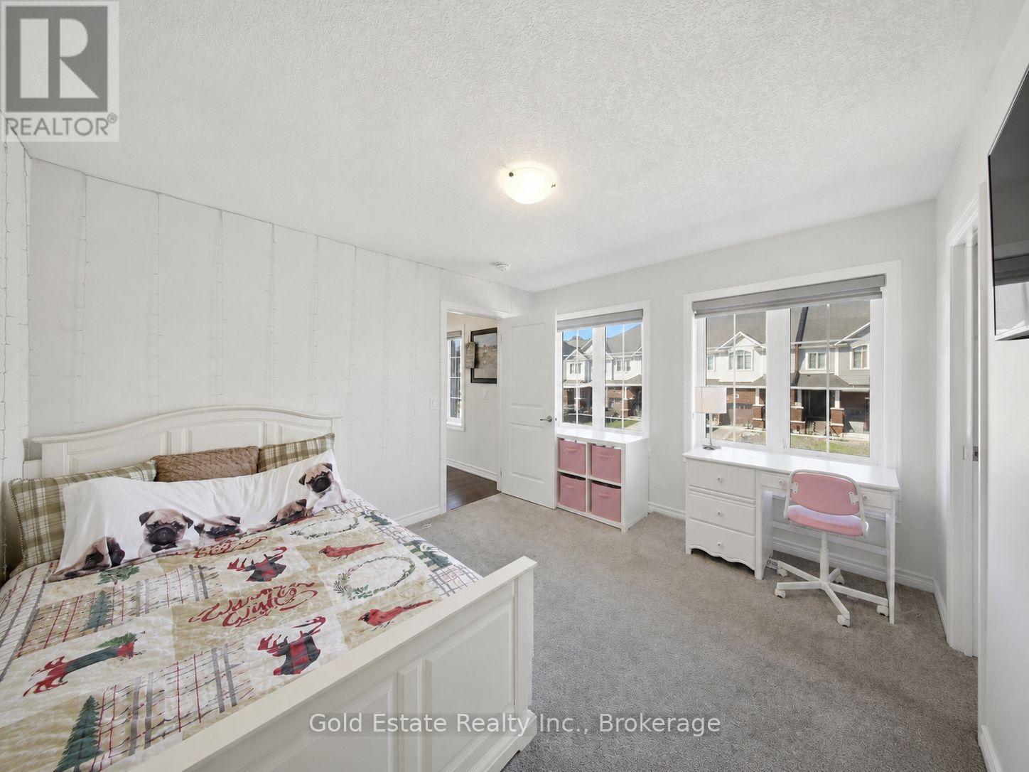 3 GEORGINA STREET - 34