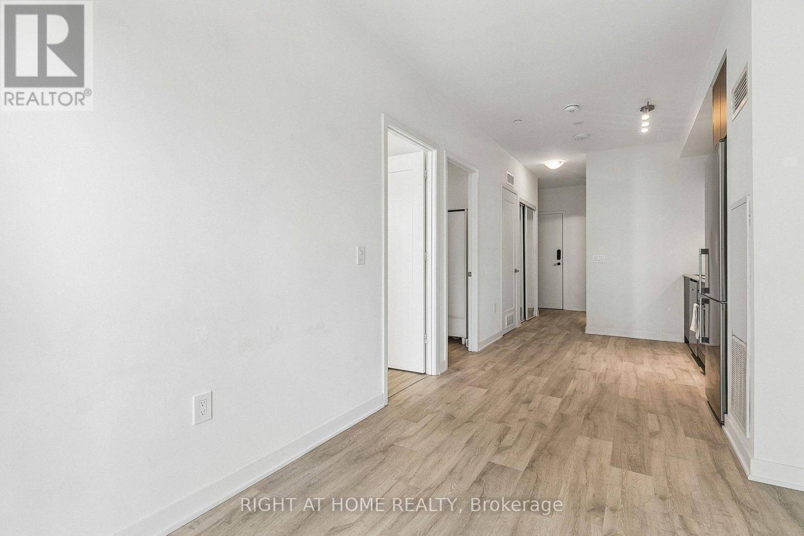 #447 60 PRINCESS STREET - Image 7